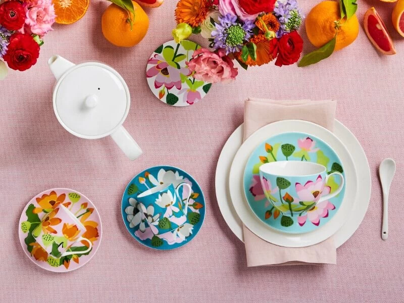 Maxwell & Williams ''Lotus" Mint Mug 350ML 4 Maxwell & Williams ''Lotus" Mint Mug 350ML - Image 2